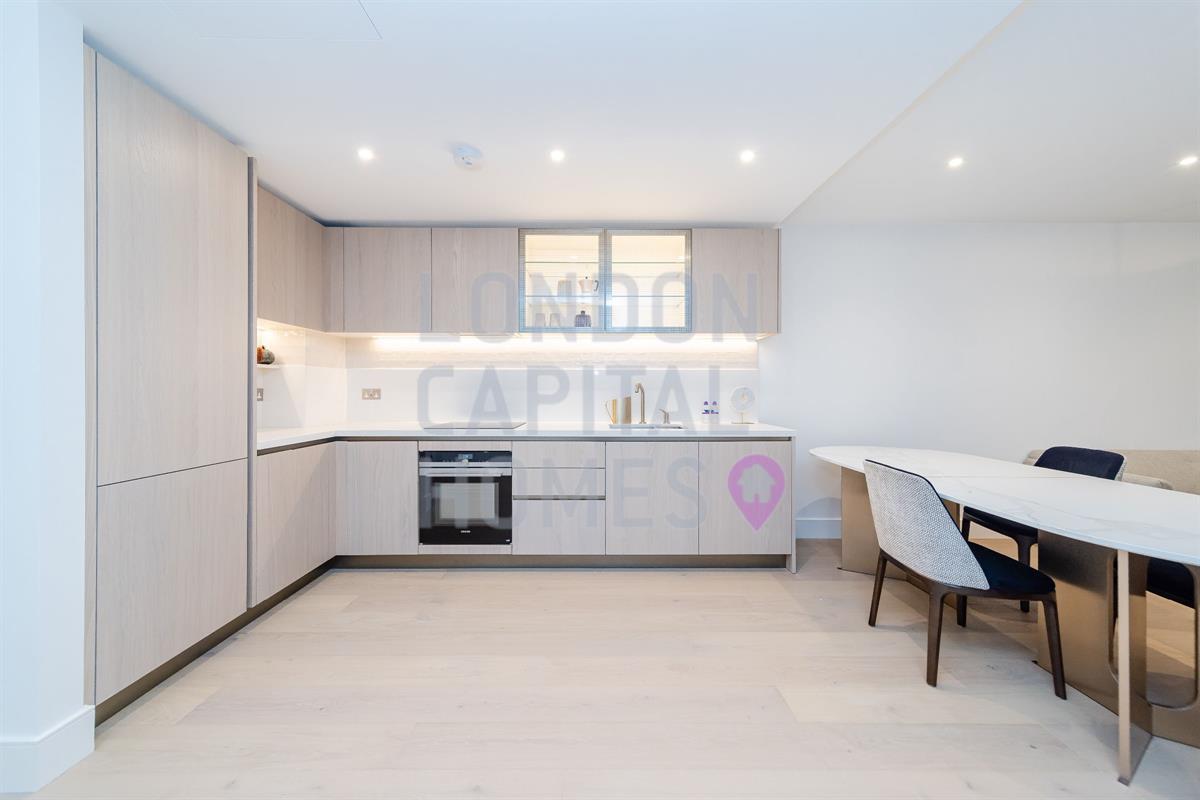 1 bed property in Salisbury House, 5 Palmer Road, London